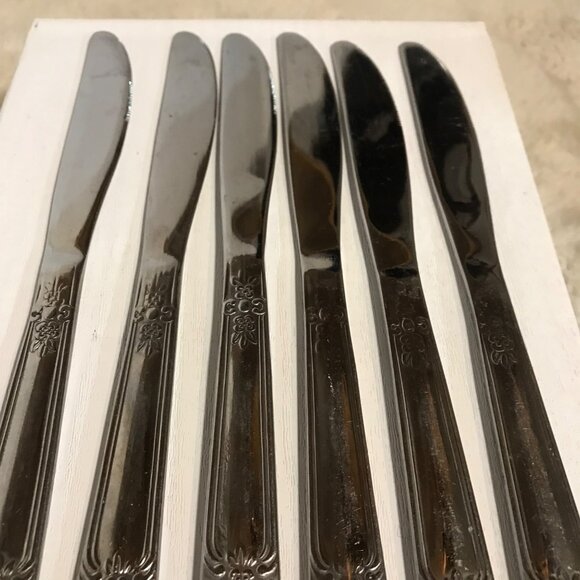 Vintage Silver-Plated Dinner Knives Set Of 6 With Ornate Floral Handles - Picture 9 of 10